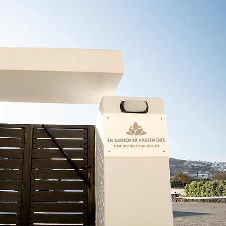Sn Santorini Apartments Kamári Dış mekan fotoğraf