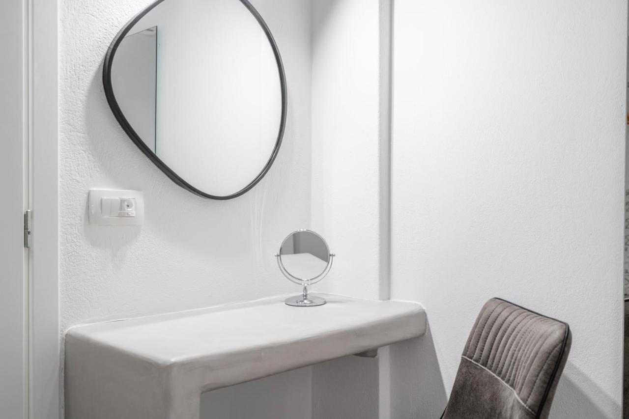 Sn Santorini Apartments Kamári Dış mekan fotoğraf