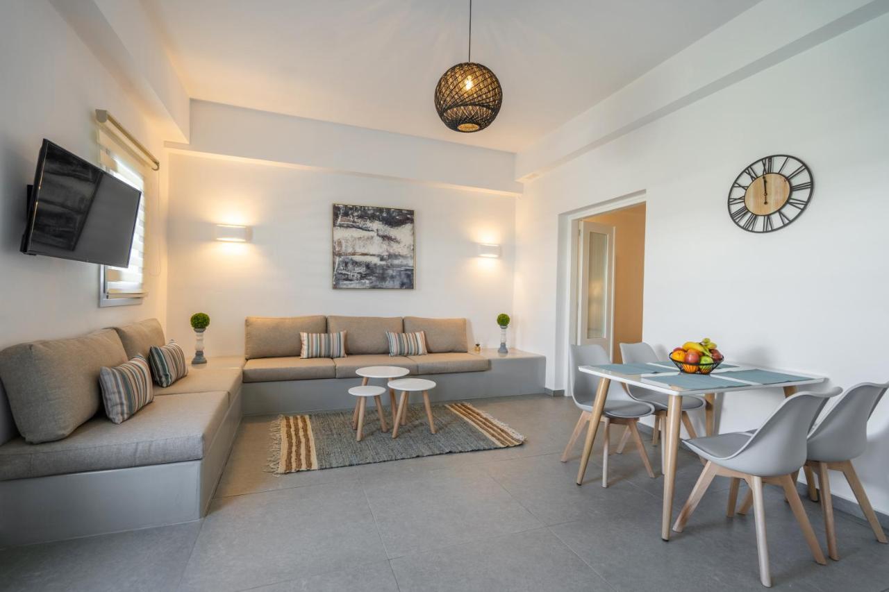 Sn Santorini Apartments Kamári Dış mekan fotoğraf