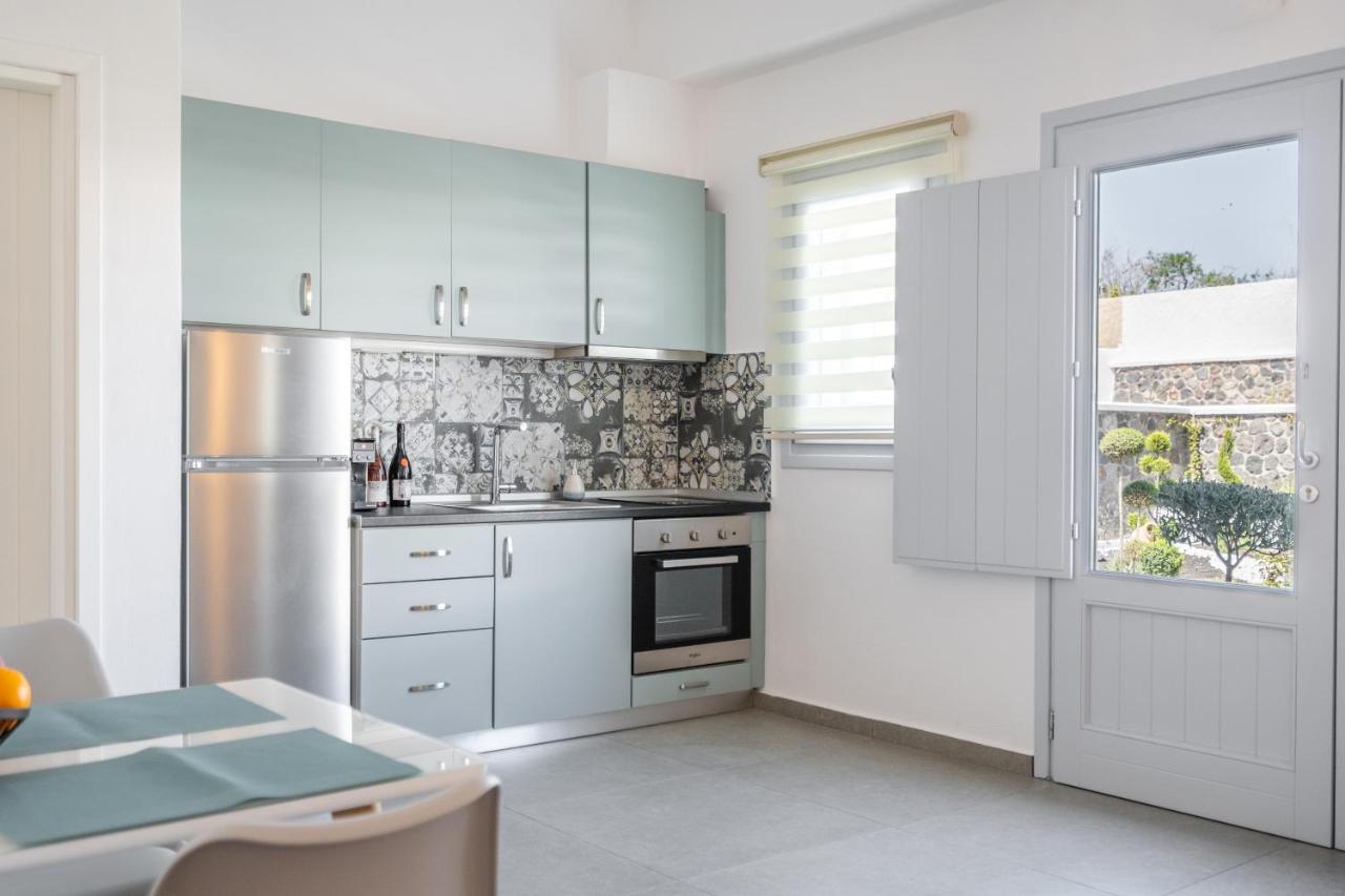 Sn Santorini Apartments Kamári Dış mekan fotoğraf