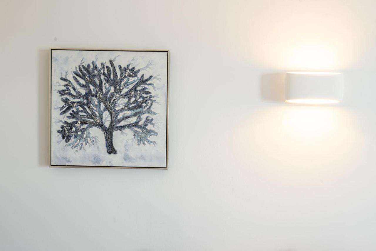 Sn Santorini Apartments Kamári Dış mekan fotoğraf