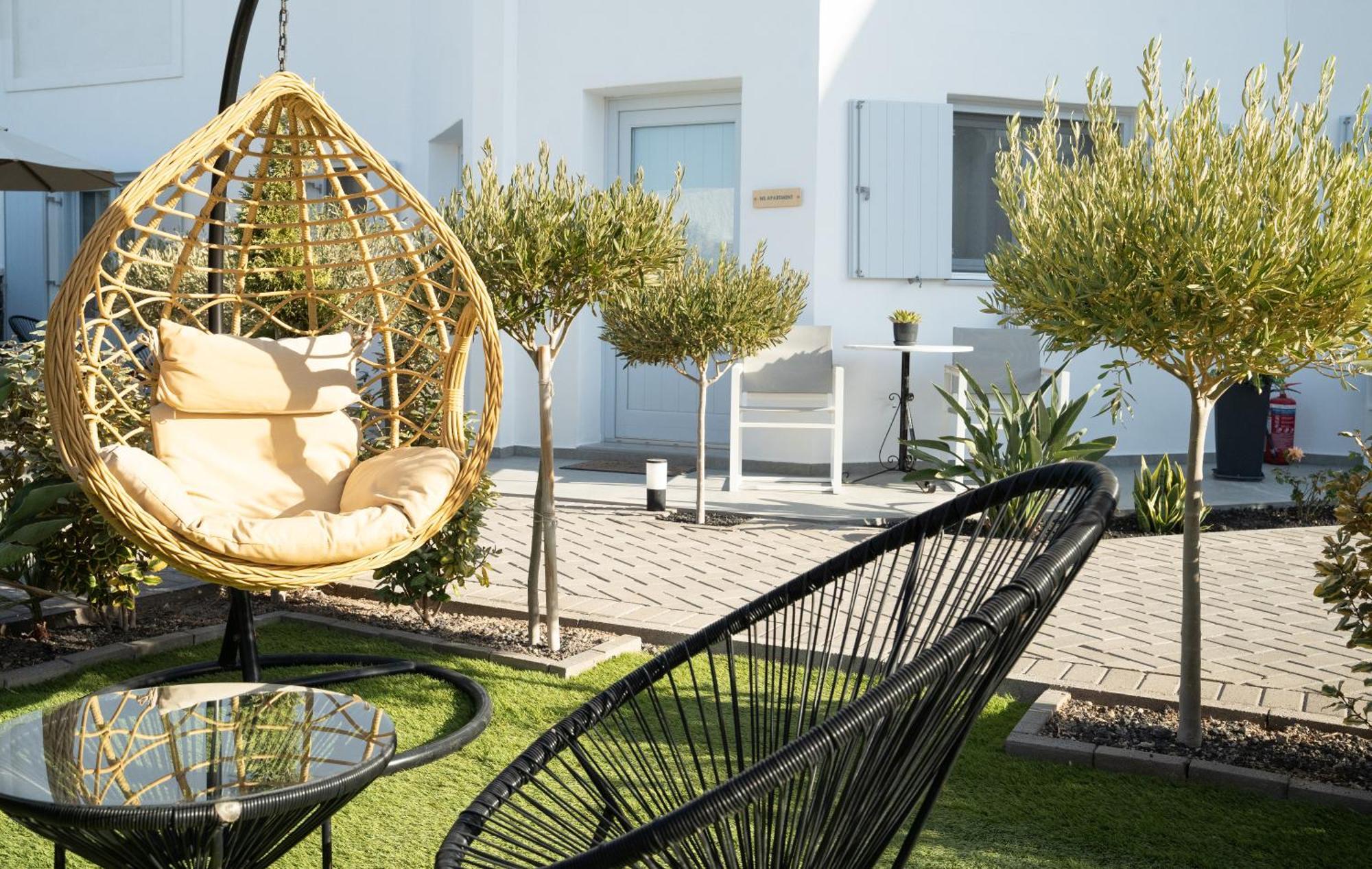 Sn Santorini Apartments Kamári Dış mekan fotoğraf