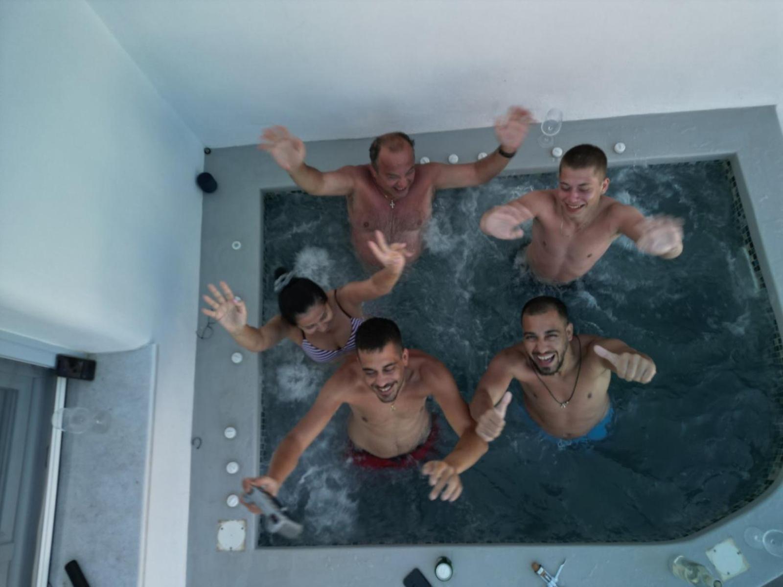 Sn Santorini Apartments Kamári Dış mekan fotoğraf
