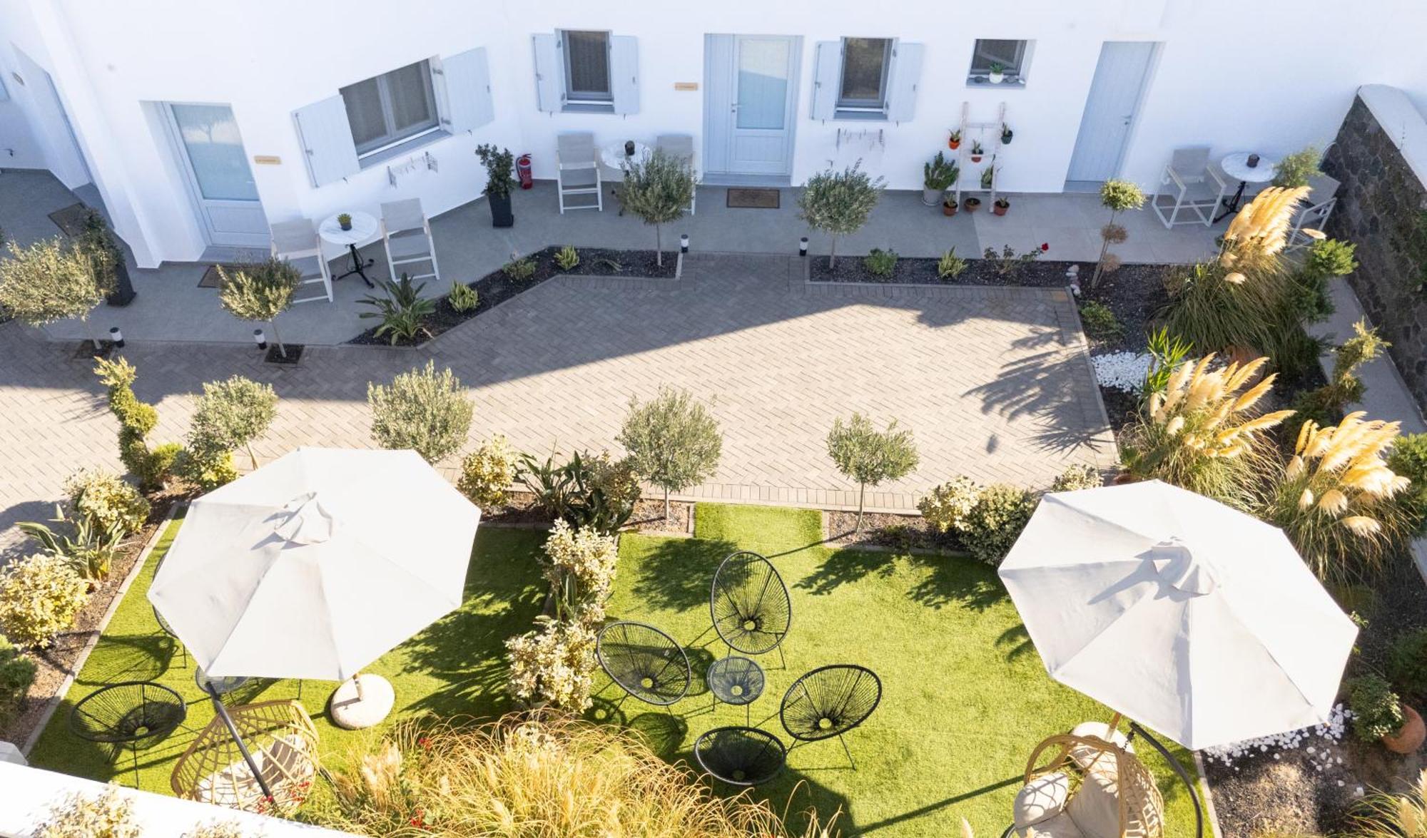 Sn Santorini Apartments Kamári Dış mekan fotoğraf